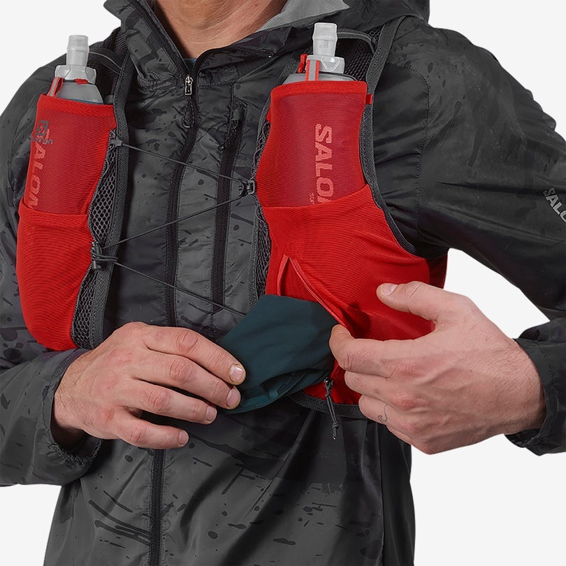 Salomon Active Skin 8 with flasks
