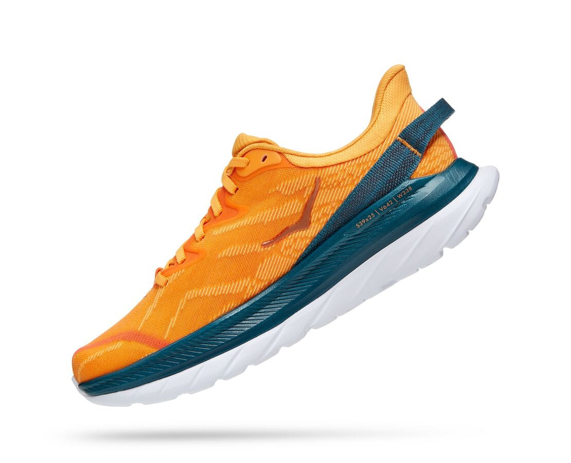 Hoka Mach Supersonic