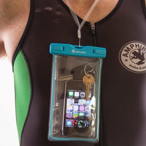 waterproof pouch for phone when swimming