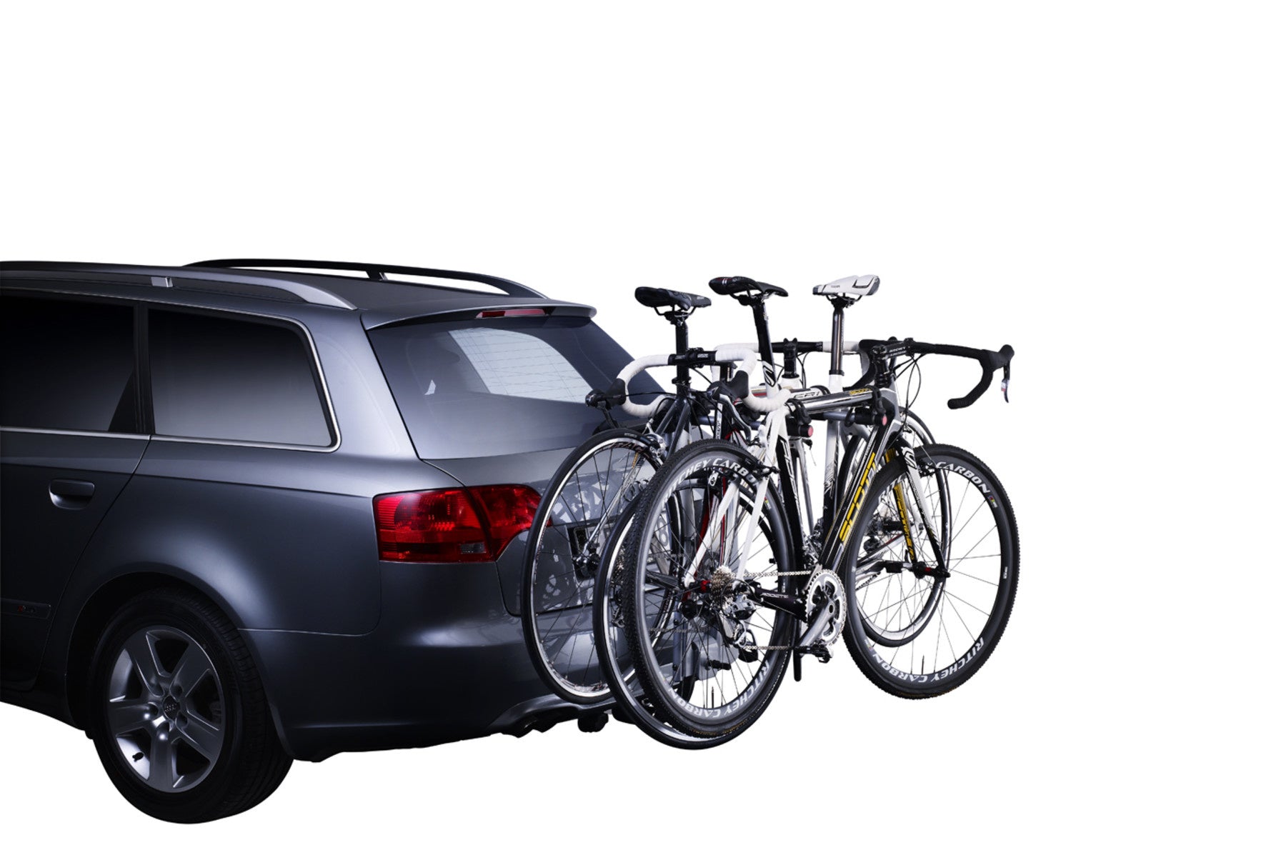 Thule  Hangon 3 Bike Rack Tilt Tow Bar