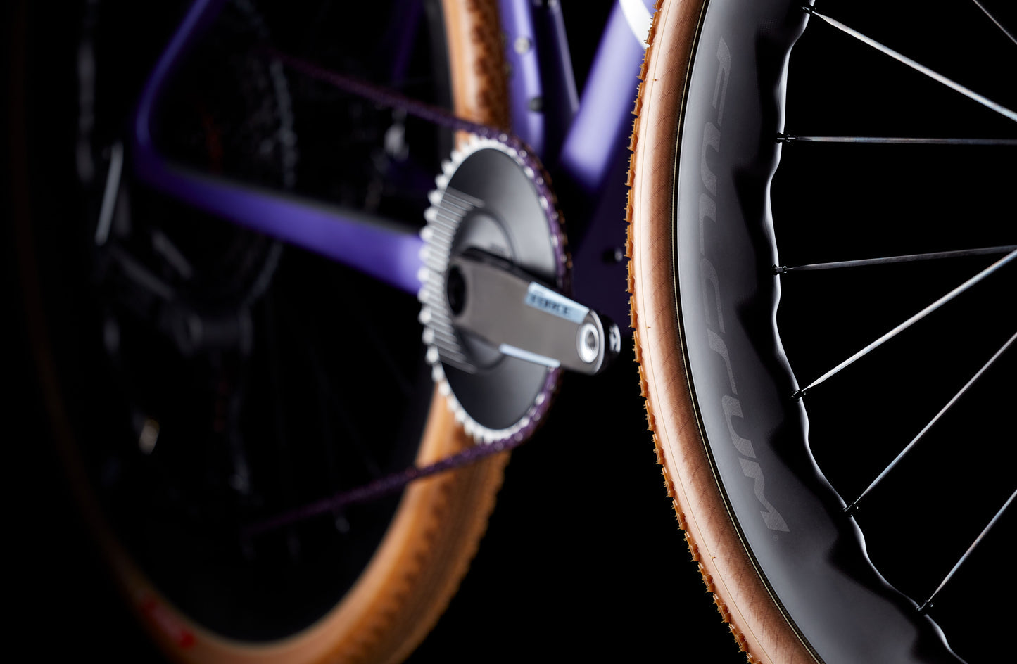MMR Simun 10 gravel bike close up of fulcrum tyre