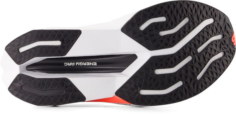 Sole of New Balance FuelCell SuperComp Trainer V3 for Women, with carbon plate