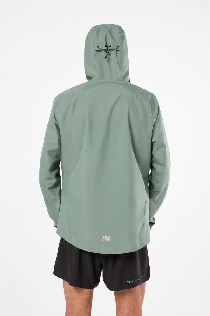 Nnormal trail rain jacket back model