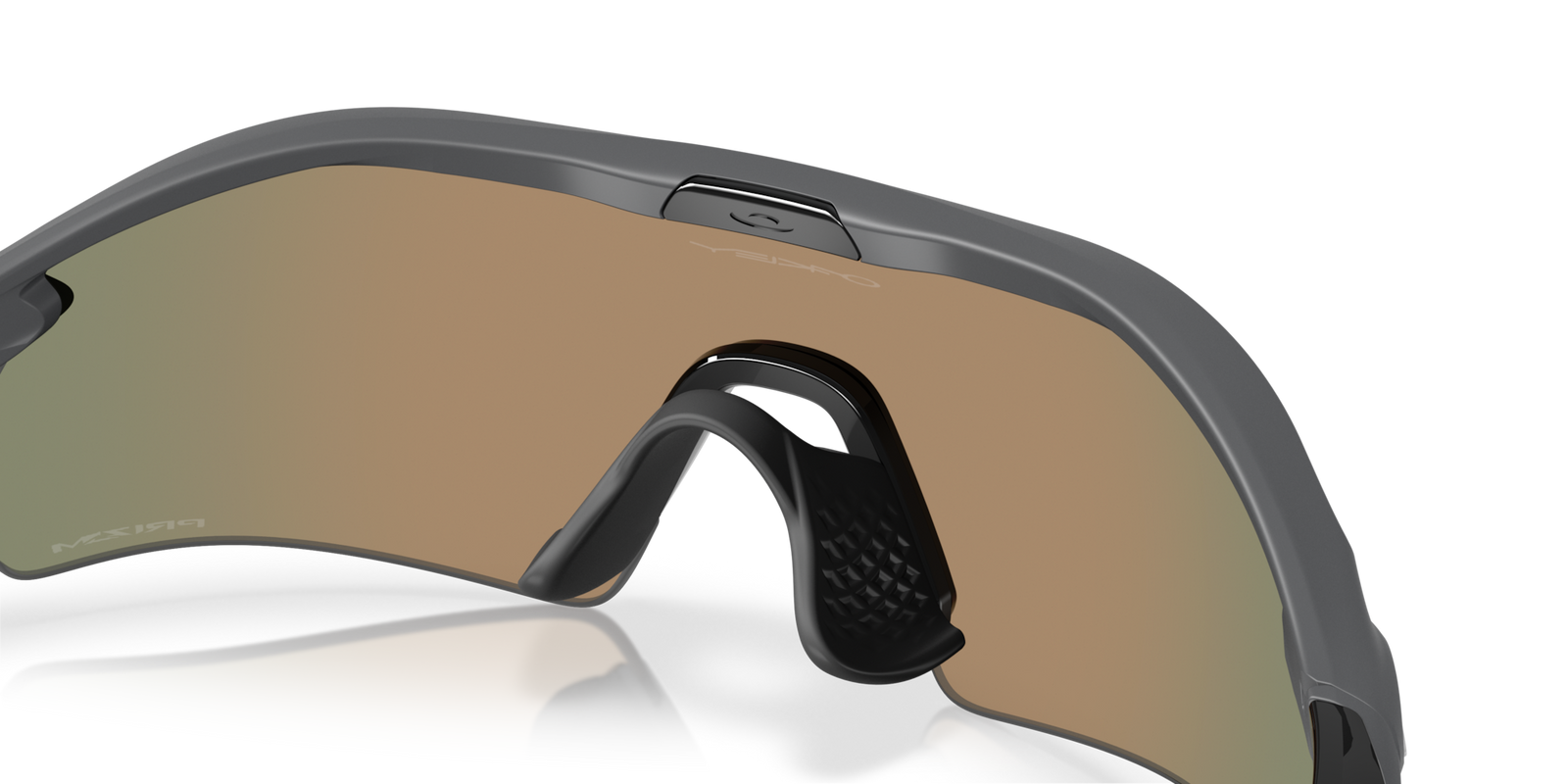 Oakley radar plate prizm ruby lenses matte carbon frame back lens close up