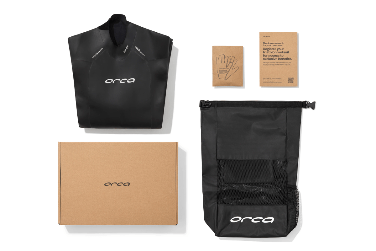Orca Apex Flow triathlon wetsuit for men, what's in the box, wetsuit, bag, glvoes