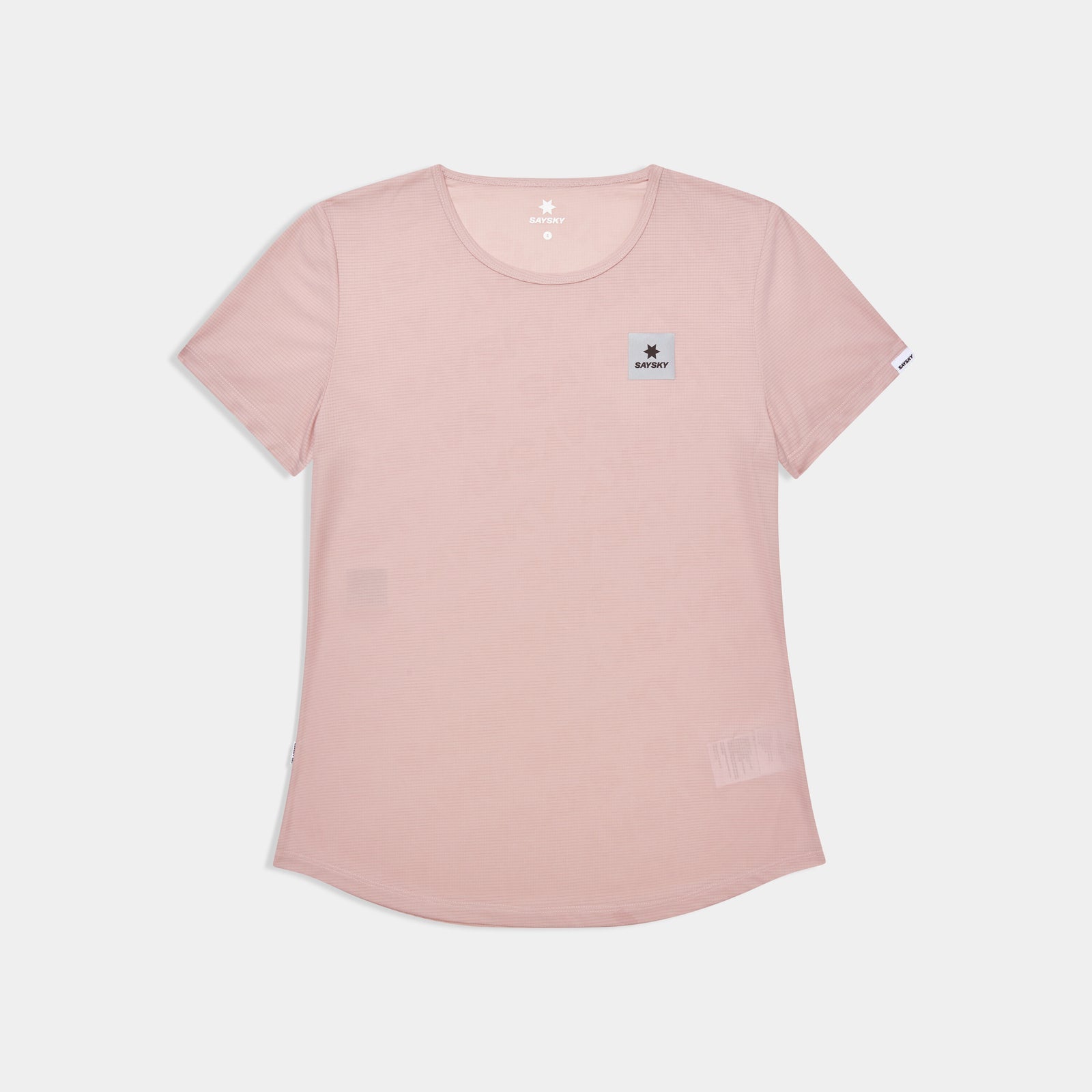 saysky run tee in  pink colour, with logo at front