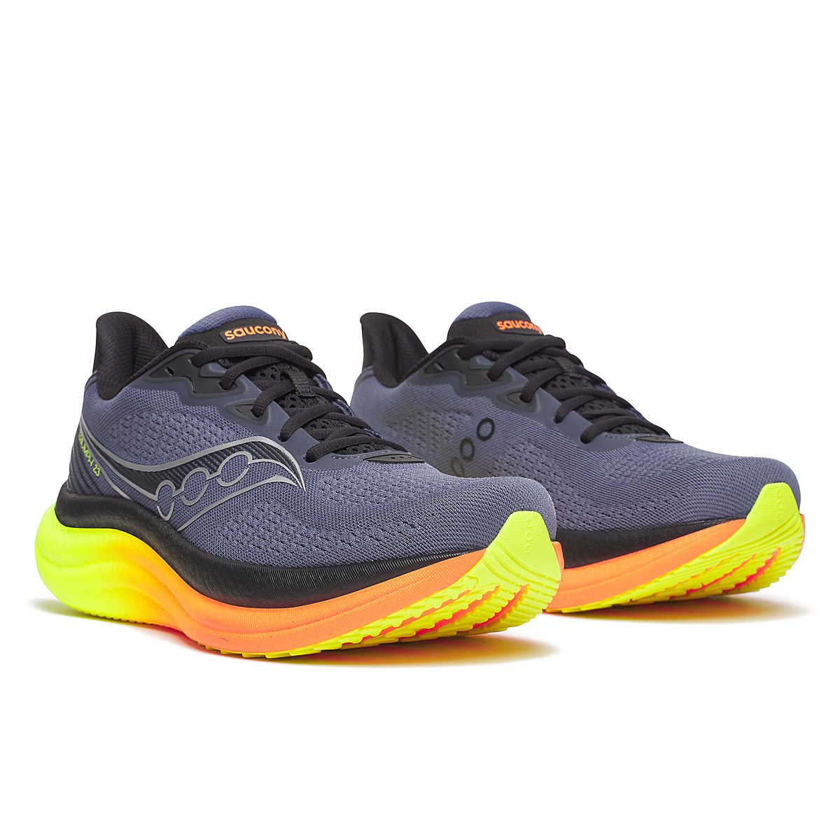 Pair of mens saucony triumph 23 road running shoes, trainers black shadow vizi