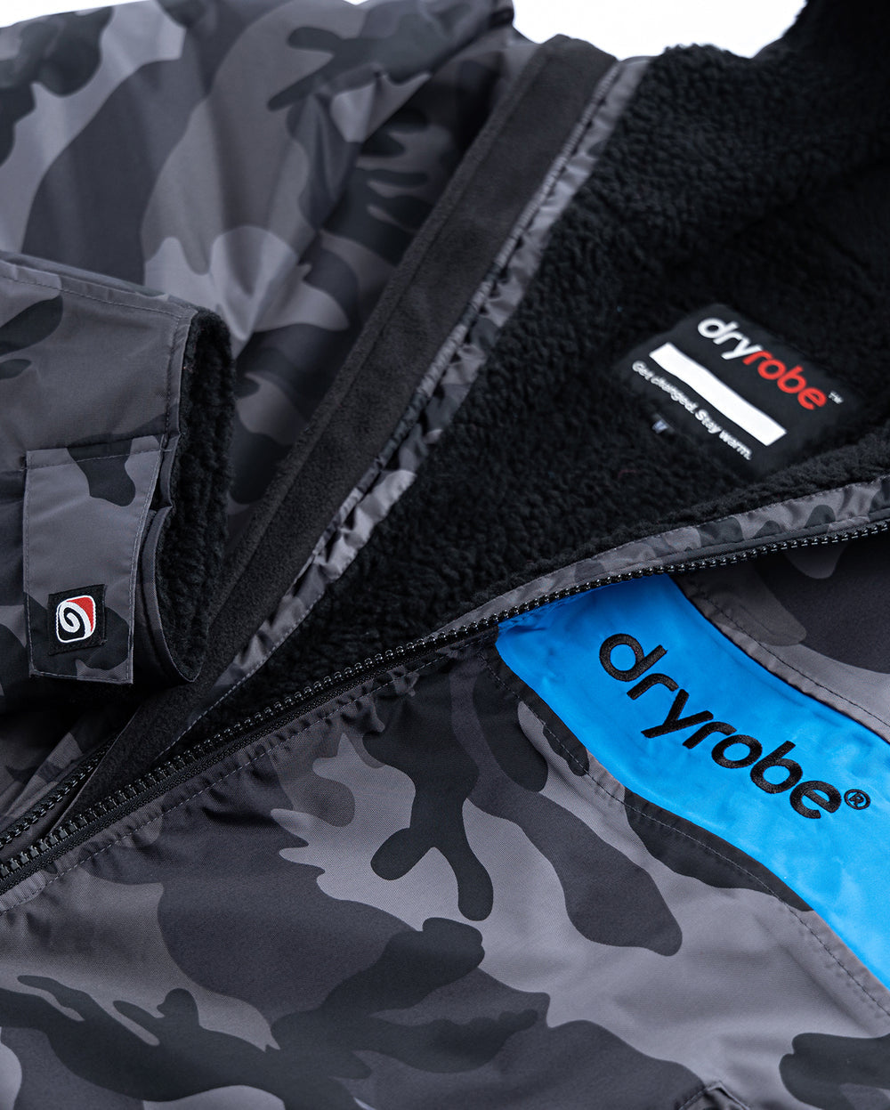 dryrobe Advanced Long Sleeve Block Colour Black Camo Blue