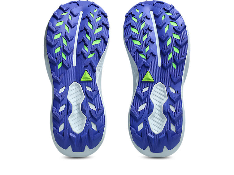 Close up of the soles of the women's asics trubaco trail shoe