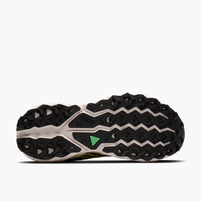 sole of brooks cascadia 19 for men, trail running and walking shoe, black with white sole and yellow details