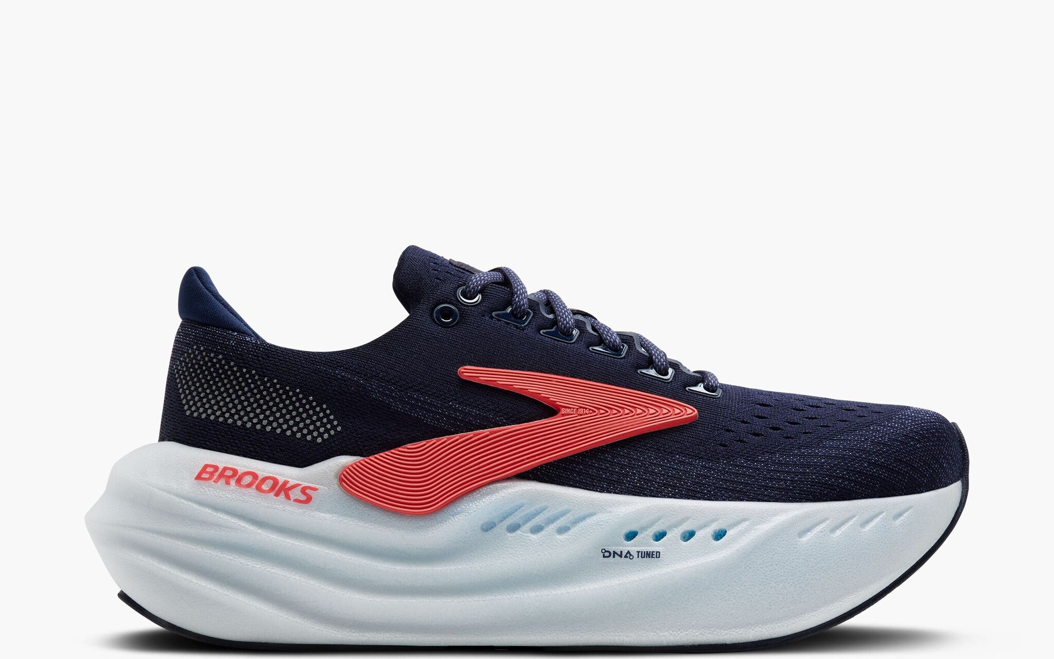 brooks glycerin max for women, maximum cushioning running shoe for recovery runs and long distances, navy colour with white sole and pink 'brooks' logo, side profile of shoe