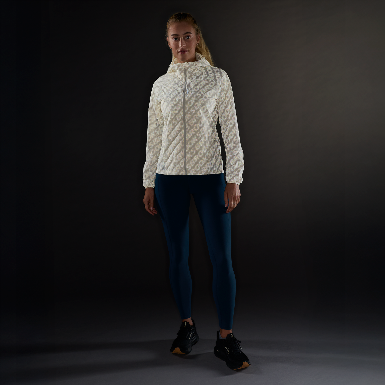 Brooks Women's Canopy Reflective Jacket