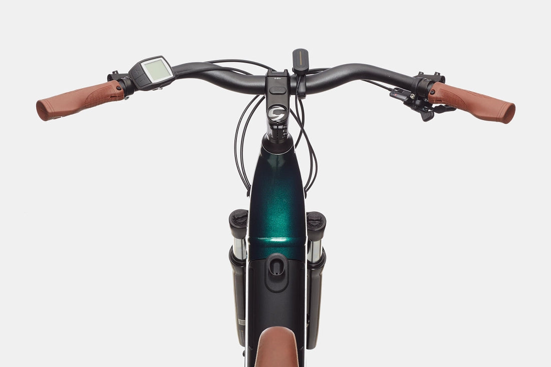 Cannondale Adventure Neo 1 EQ Electric City Bike