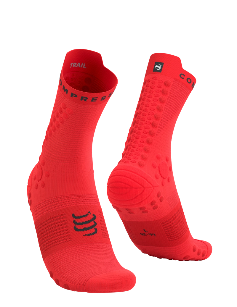compressport pro racing trail socks, quarter length compression trail running sock, red colour, pair of trail socks front and heel of sock