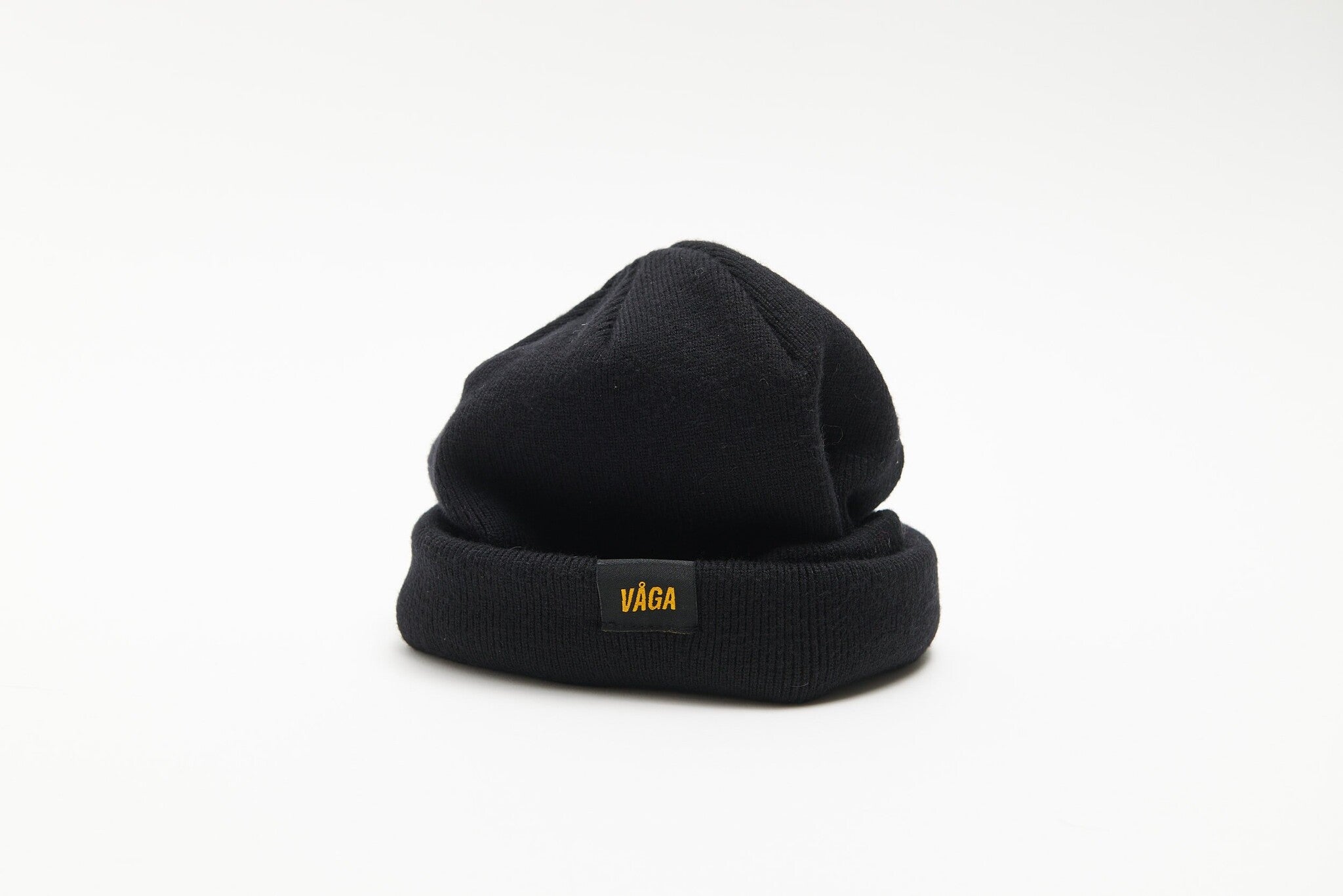 VAGA Fine Ribbed Beanie