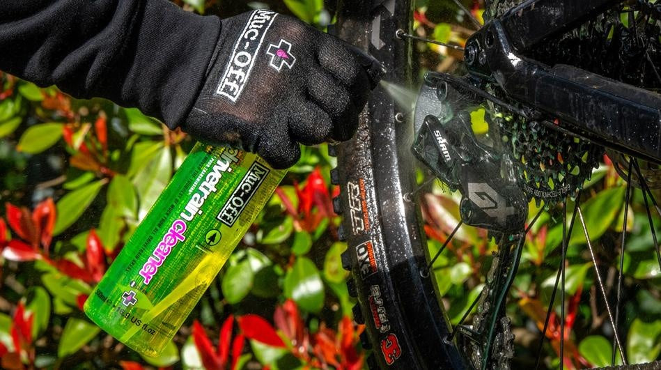 muc off drive chain cleaner