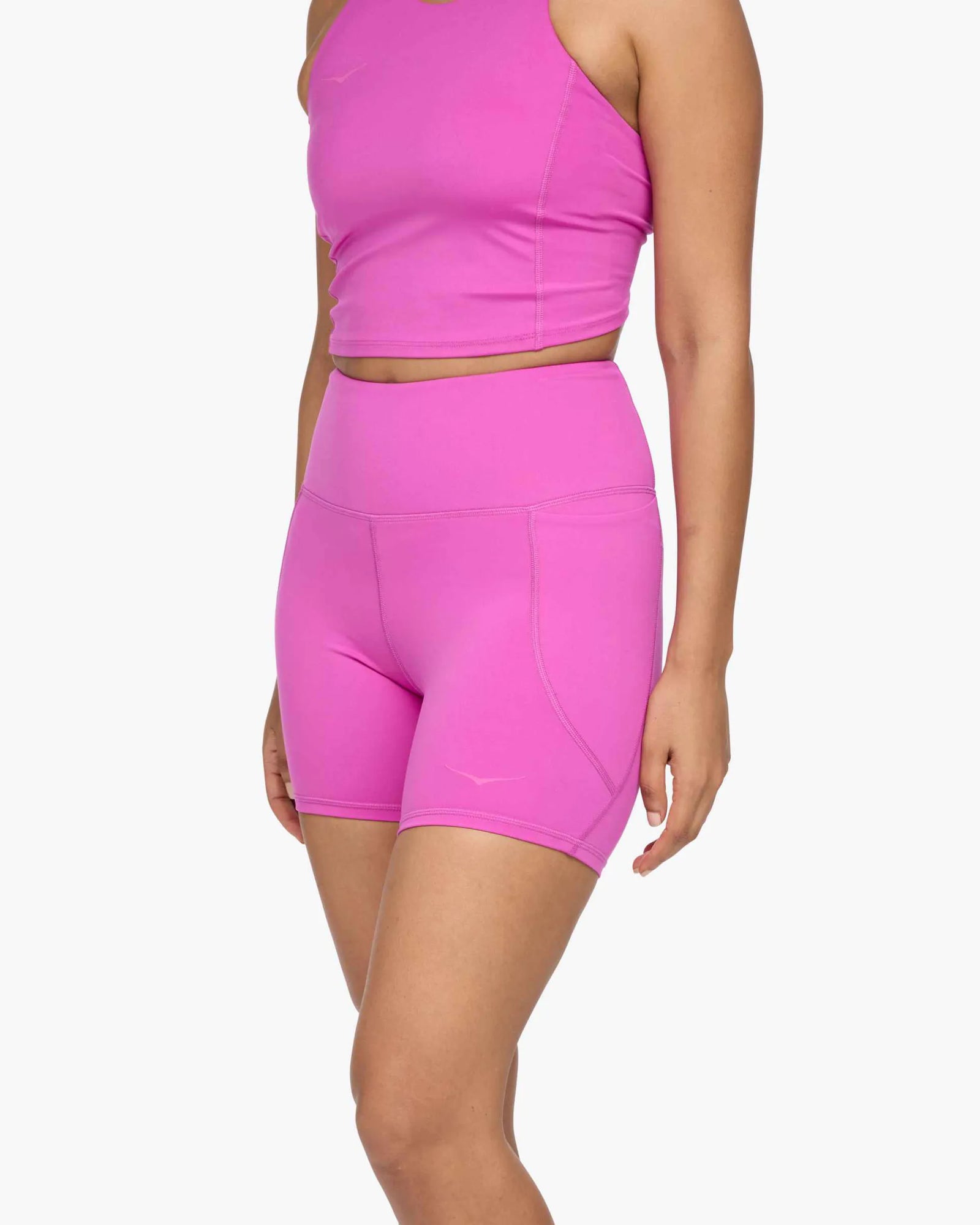 Hoka Women's Elaro 5 Inch Bike Short Colour Fuschia