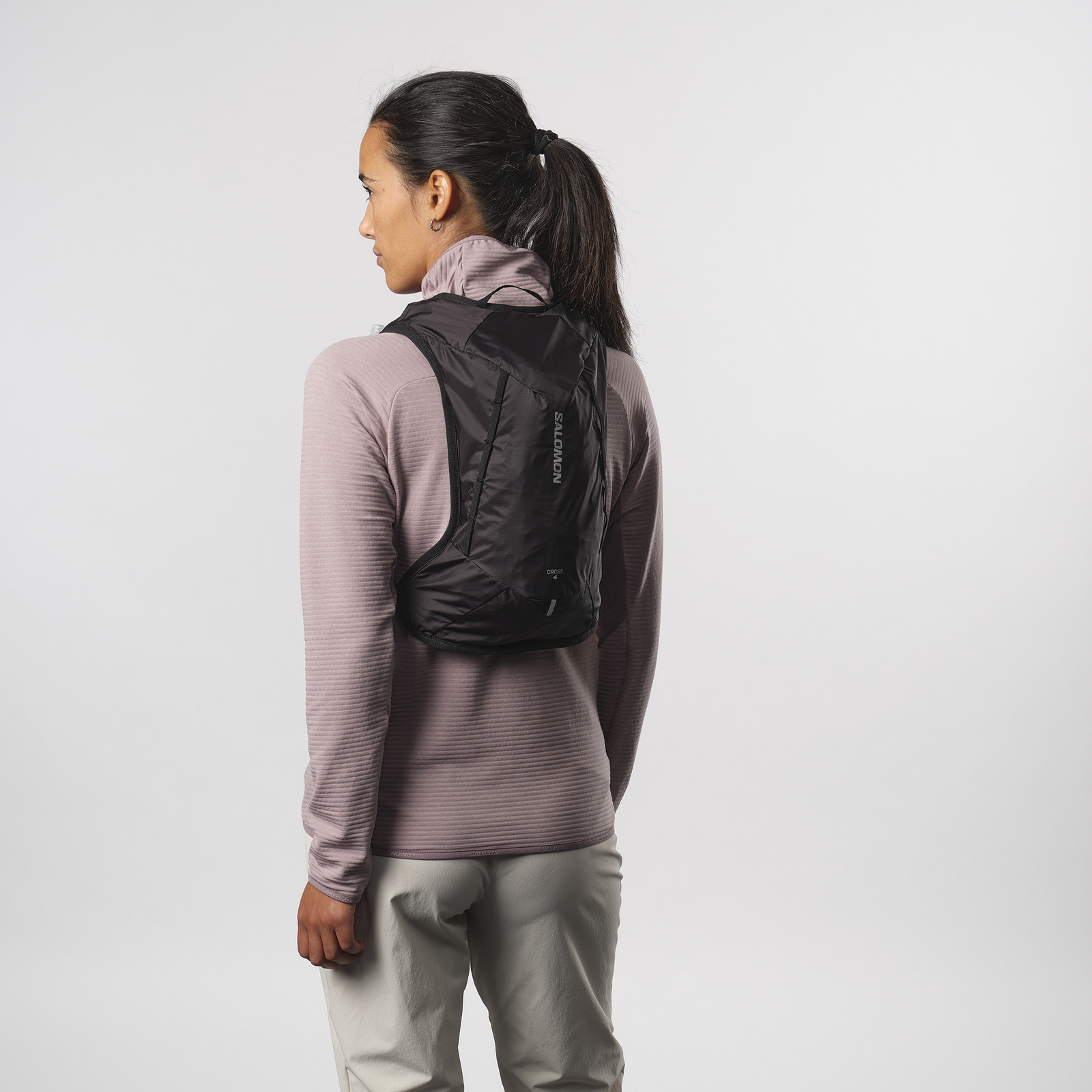 Salomon Cross 4 All-Gender Pack