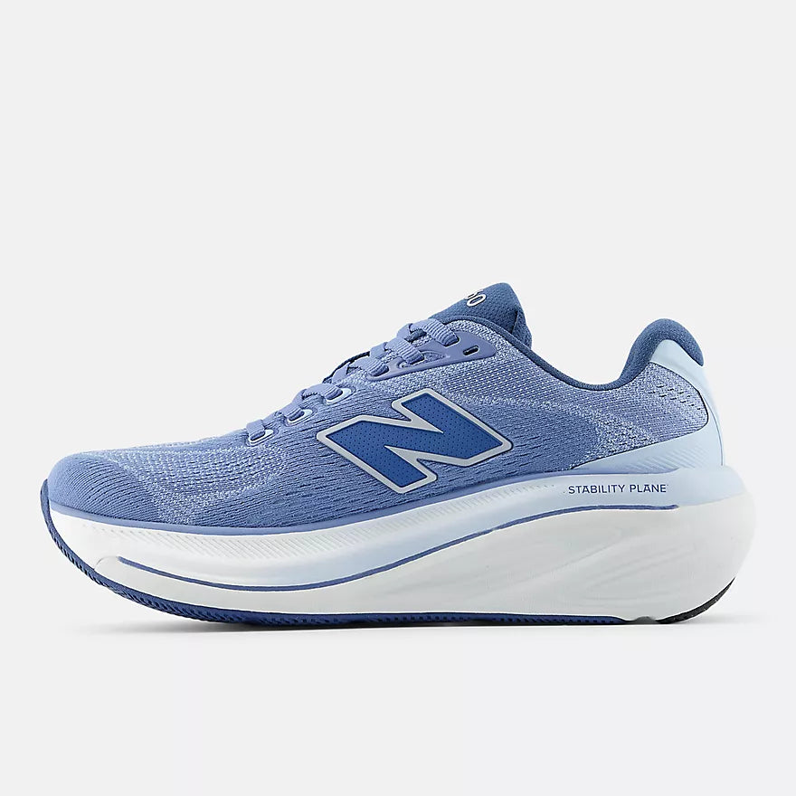 new balance fresh foam 860v15 comfortable lightweight supportive stability road running shoe for women, light blue with white sole, side profile of shoe on a white background