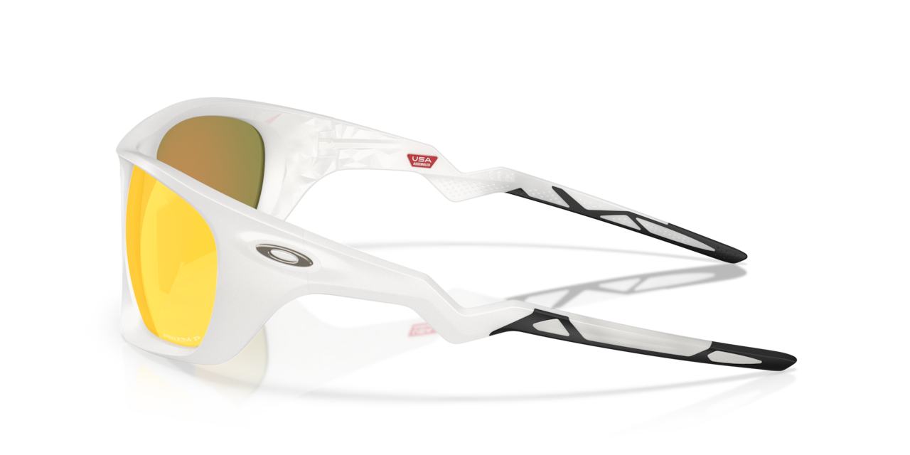 oakley lateralis sunglasses, prizm road lens, side angle