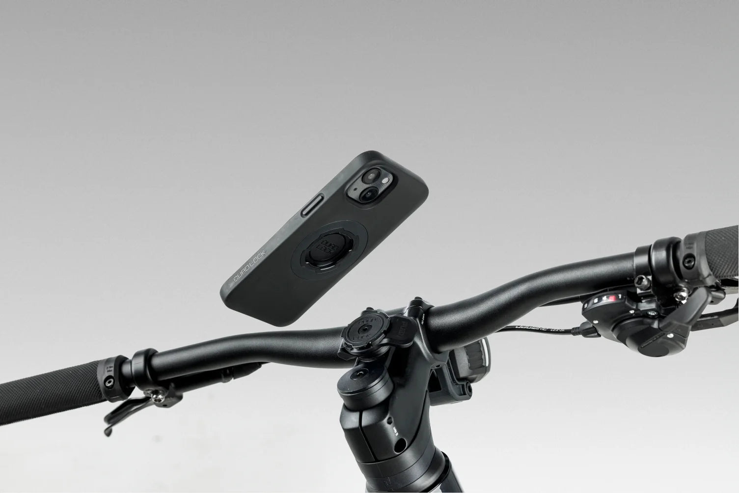 attach your phone to the orbea vector for easy navigation on the move