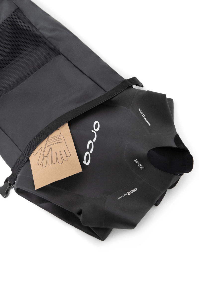 Orca Apex Flow triathlon wetsuit for men, wetsuit in back with gloves
