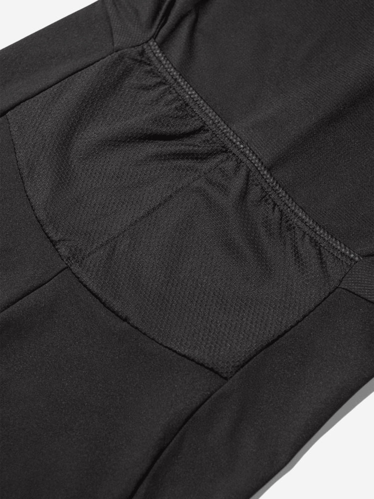 orca athlex lite trisuit for men, black colour for triathlons, close up of back 