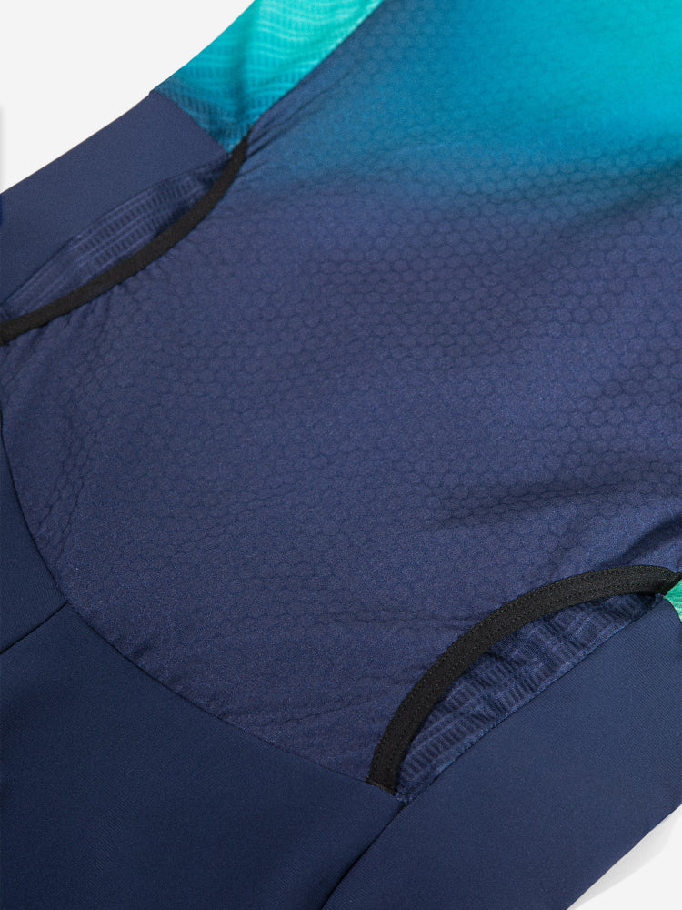 close up of the pockets and fabric on orca athlex race suit v2 triathlon suit for women