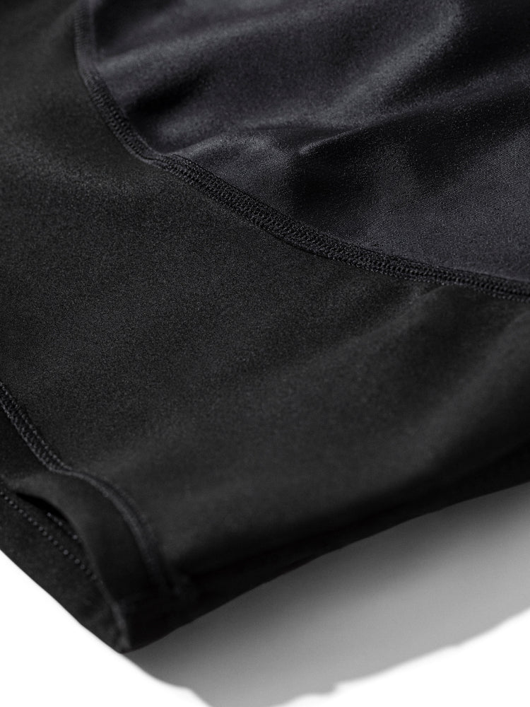 Close up of materials used in the Orca baselayer for women, flatlock stitching