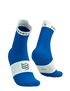 Compressport Pro Racing Socks V4.0 Run Quarter, breathable running sock with blister protection and compression, royal blue and white, pair of socks one showing the front and one showing the heel 