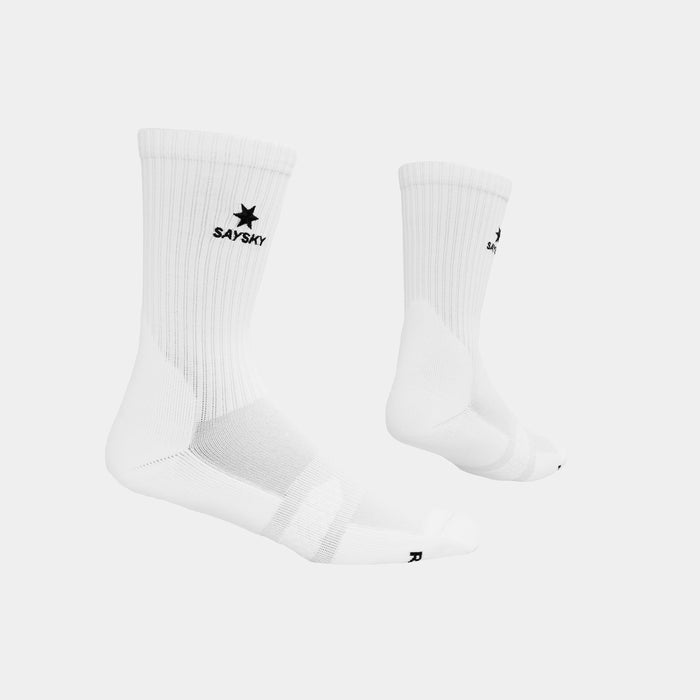 saysky running socks for all gender in white, breathable and comfortable socks for running, view of socks on a white background