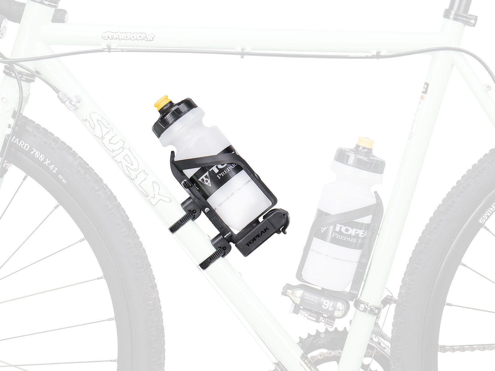 topeak versamount showing how to attach extra water bottle to downtube